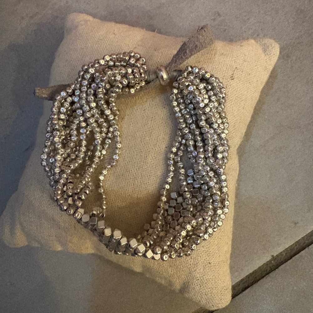 So Cute Missing One Tiny Piece But Functions Exac… - image 2